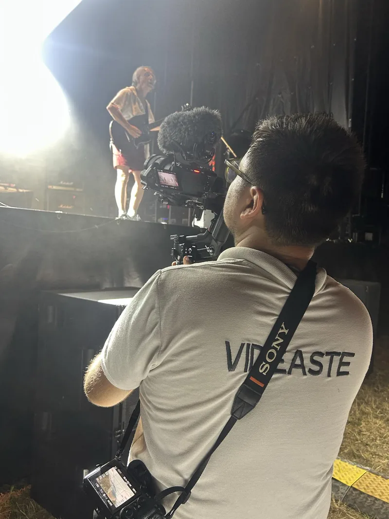 Tournage d’un concert lors d’un festival associatif en Saône-et-Loire